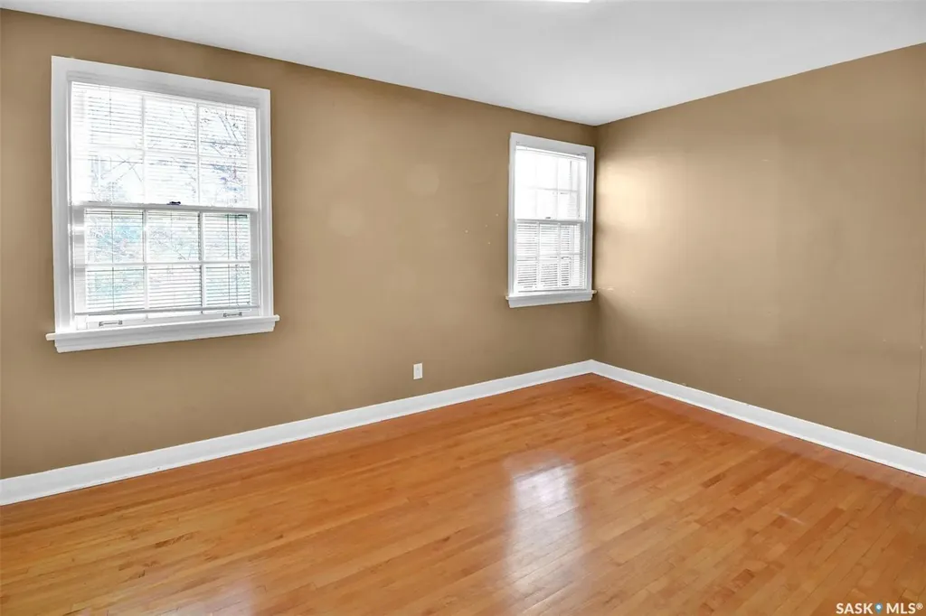 420 Cumberland Avenue S Saskatoon SK S7N 1L5