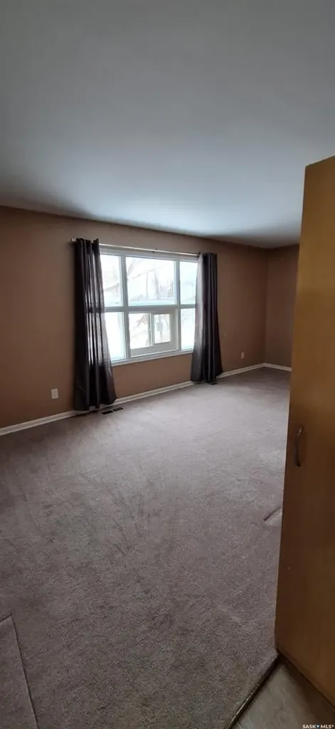420 Cumberland Avenue S Saskatoon SK S7N 1L5