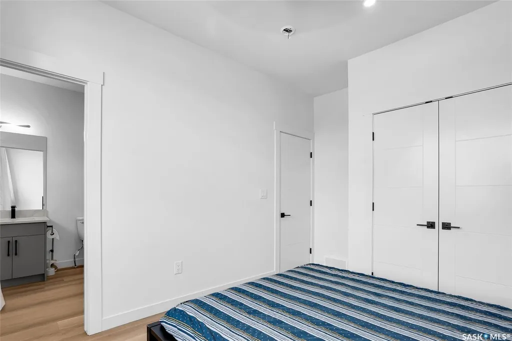 155 Schmeiser Lane Saskatoon SK S7V 1P1