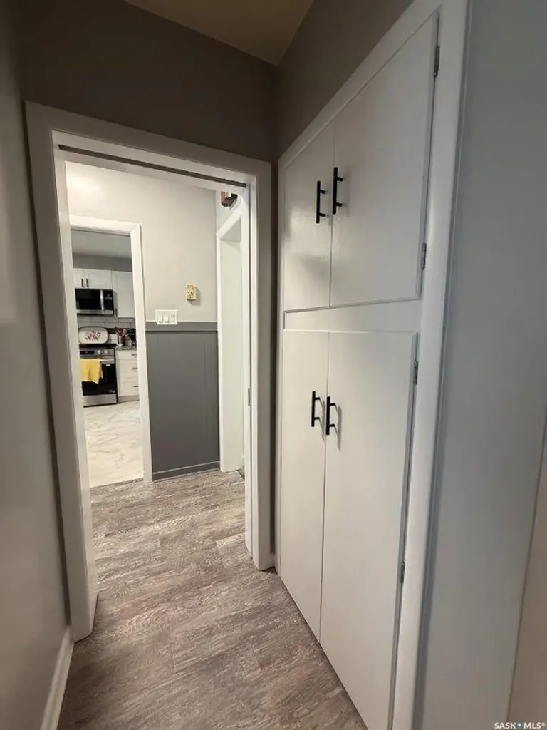 212 7th Avenue W Kindersley SK S0L 1S0