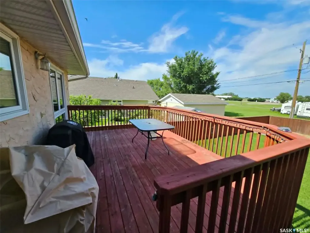 407 5th Street W Wilkie SK S0K 4W0