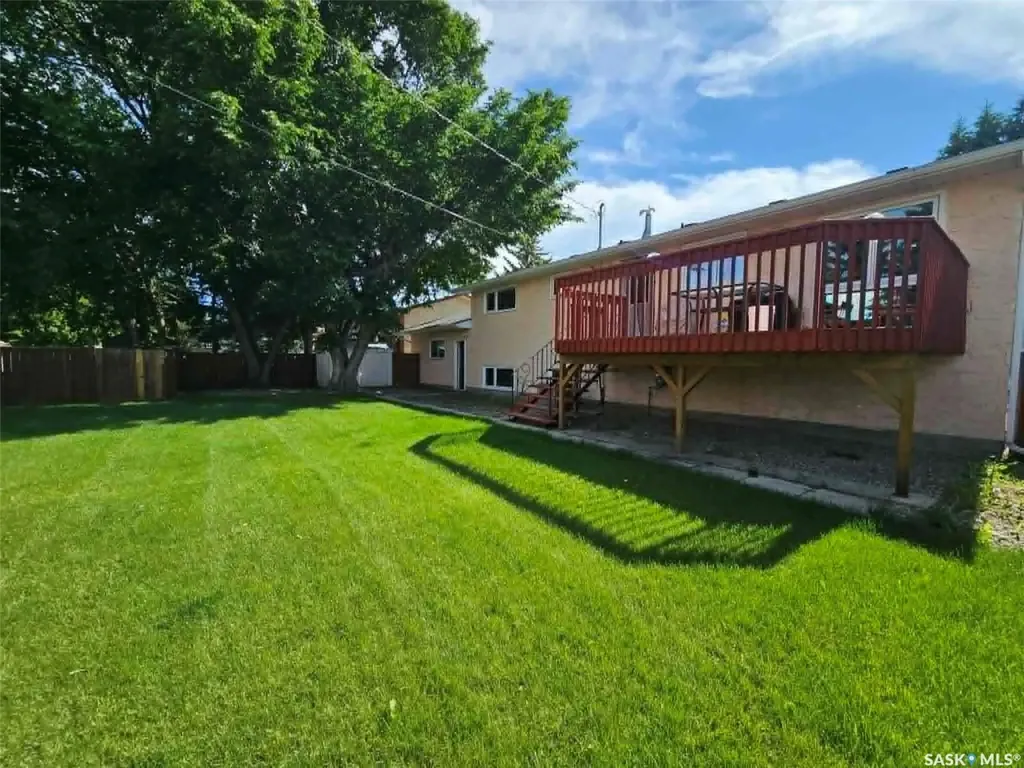 407 5th Street W Wilkie SK S0K 4W0
