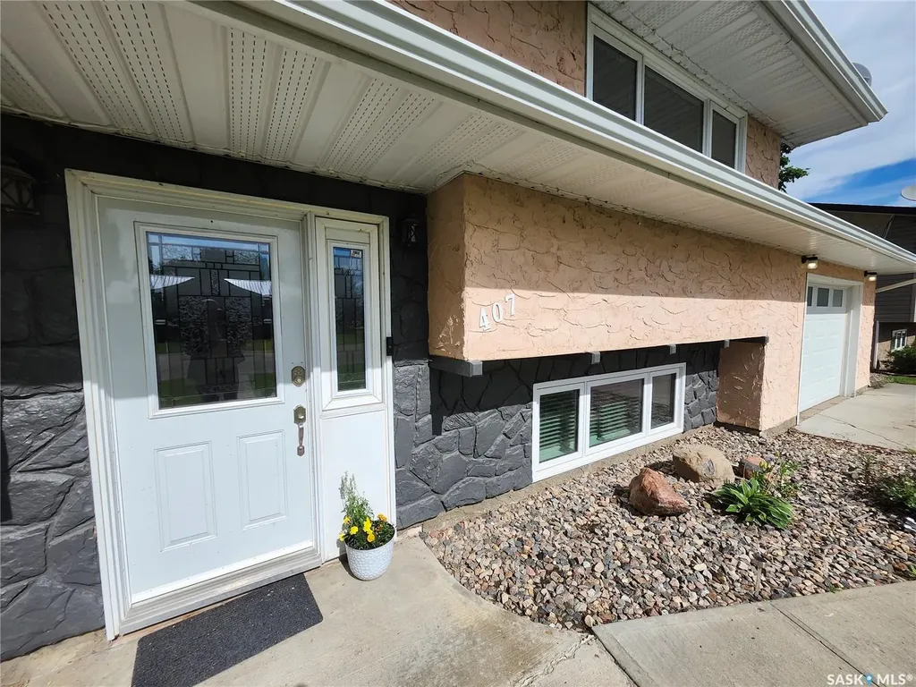 407 5th Street W Wilkie SK S0K 4W0