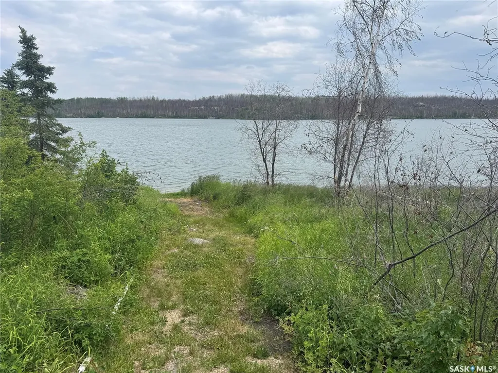 226 Eagle Point Drive La Ronge SK S0J 1L0
