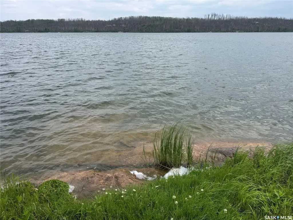 226 Eagle Point Drive La Ronge SK S0J 1L0