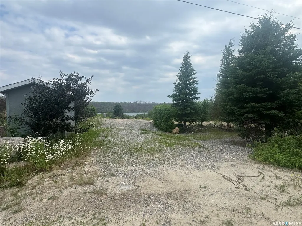 226 Eagle Point Drive La Ronge SK S0J 1L0