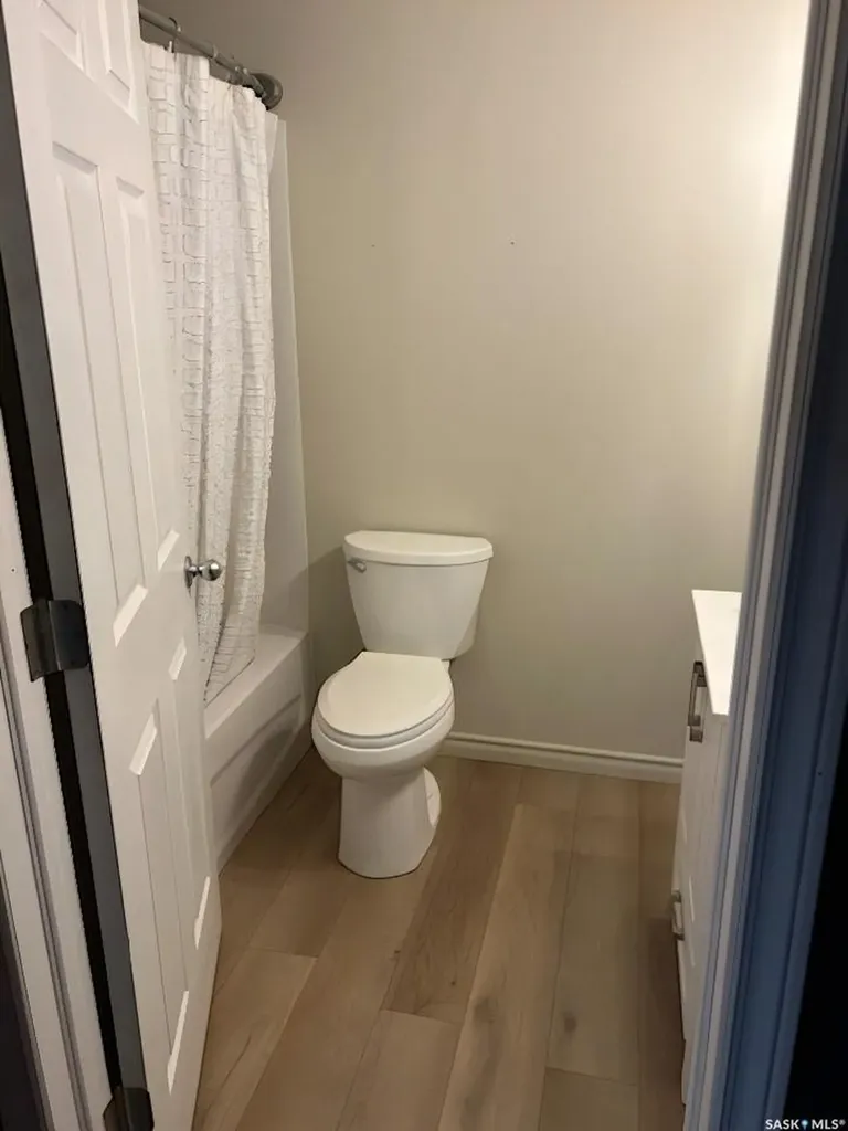 2104 Preston Avenue S Saskatoon SK S7J 2E8