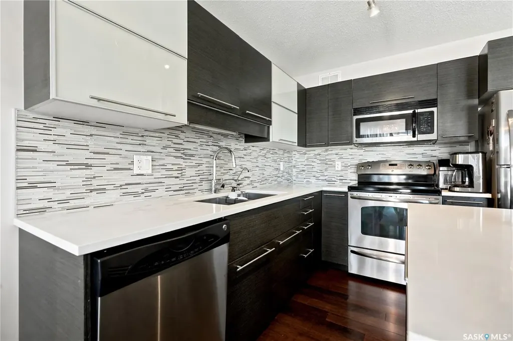 410 Ledingham Way Saskatoon SK S7V 0C4