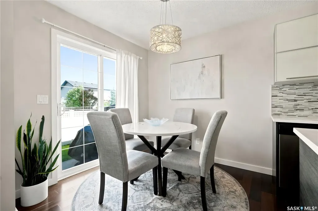 410 Ledingham Way Saskatoon SK S7V 0C4