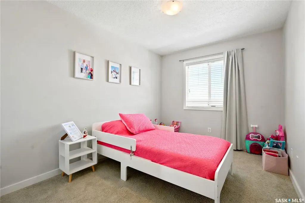 410 Ledingham Way Saskatoon SK S7V 0C4