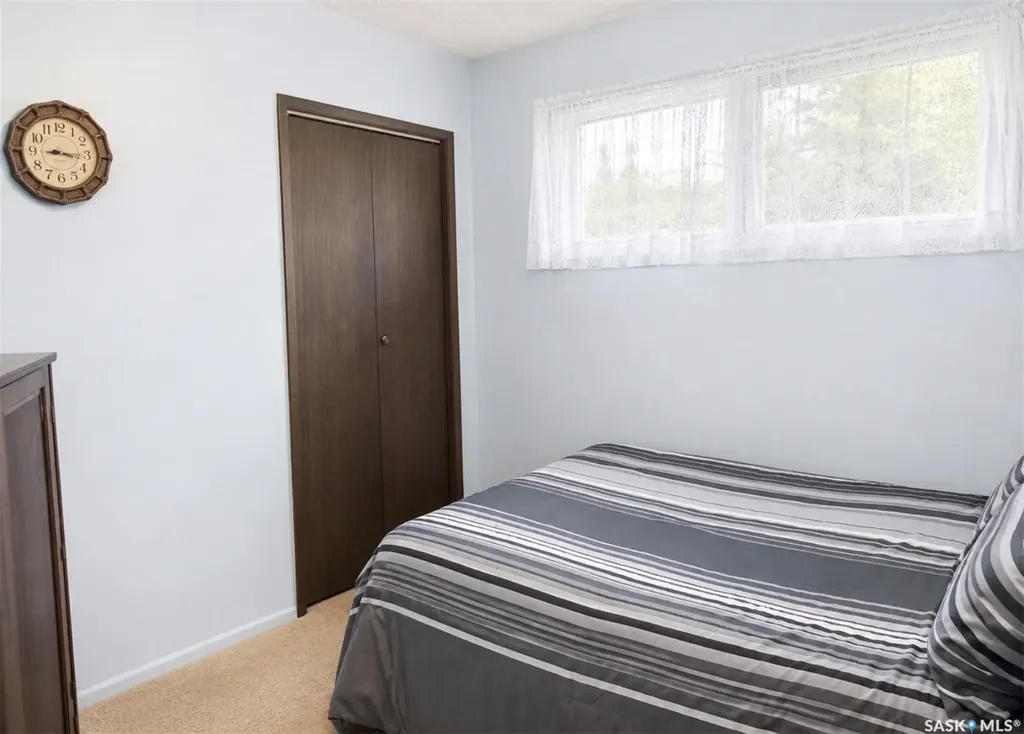 605 5th Avenue W Assiniboia SK S0H 0B0