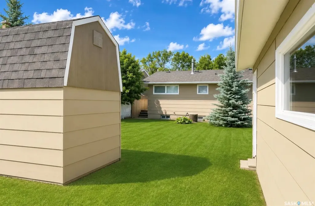 605 5th Avenue W Assiniboia SK S0H 0B0