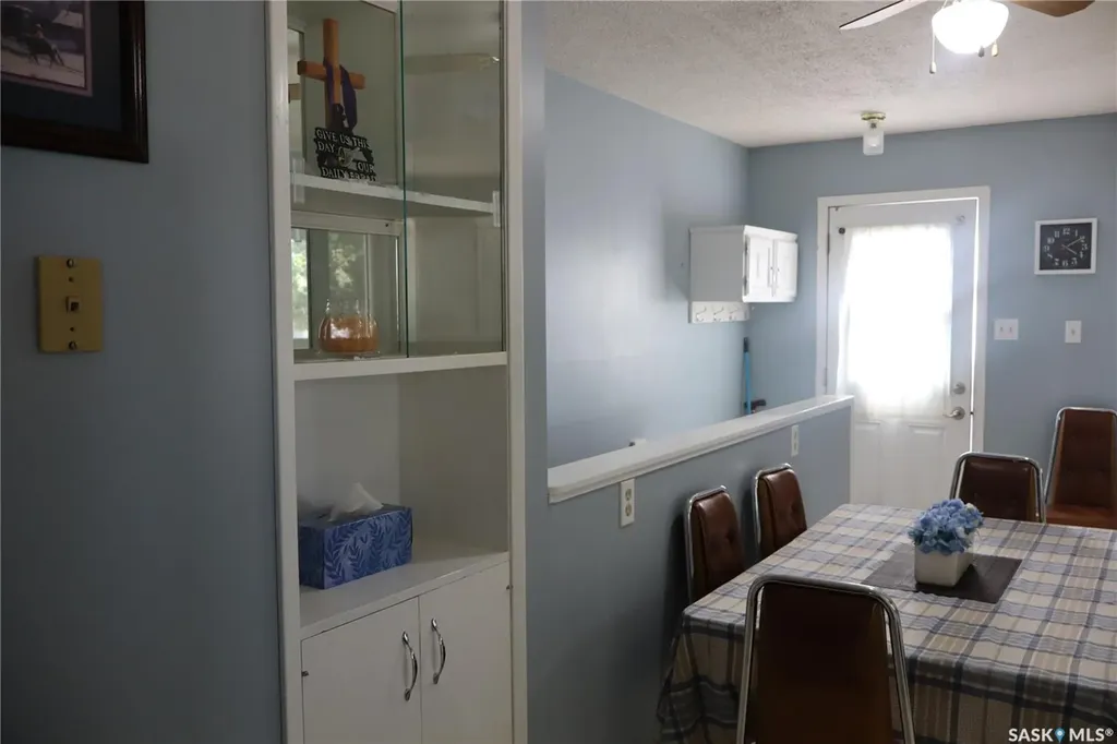 605 5th Avenue W Assiniboia SK S0H 0B0