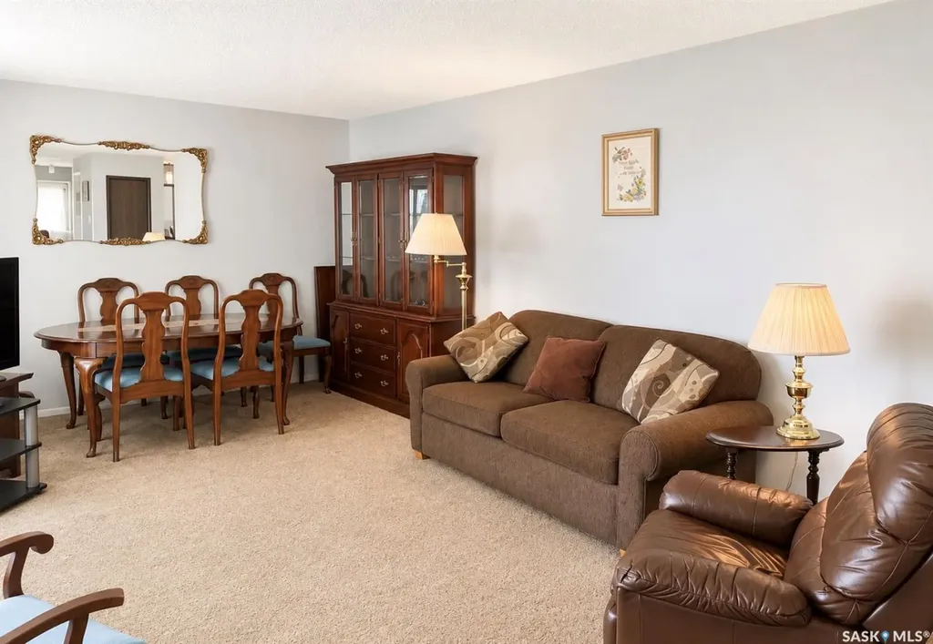 605 5th Avenue W Assiniboia SK S0H 0B0