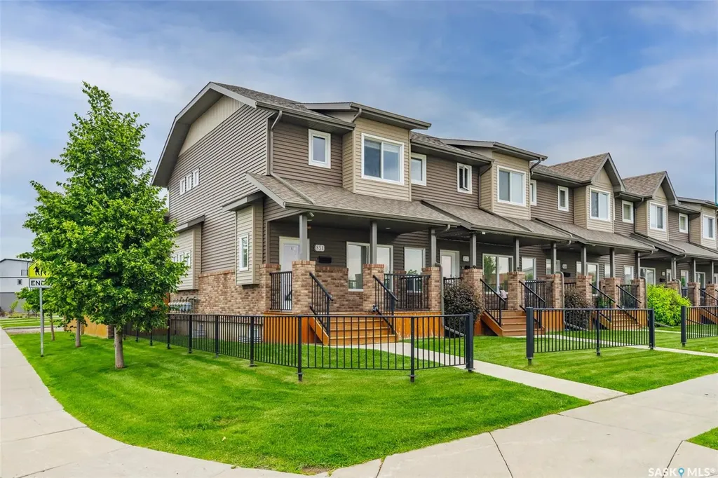 854 Stensrud Road Saskatoon SK S7W 0M9