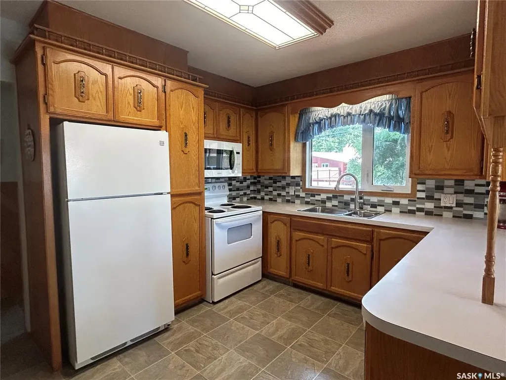 400 Gallaway Street Estevan SK S4A 0A9