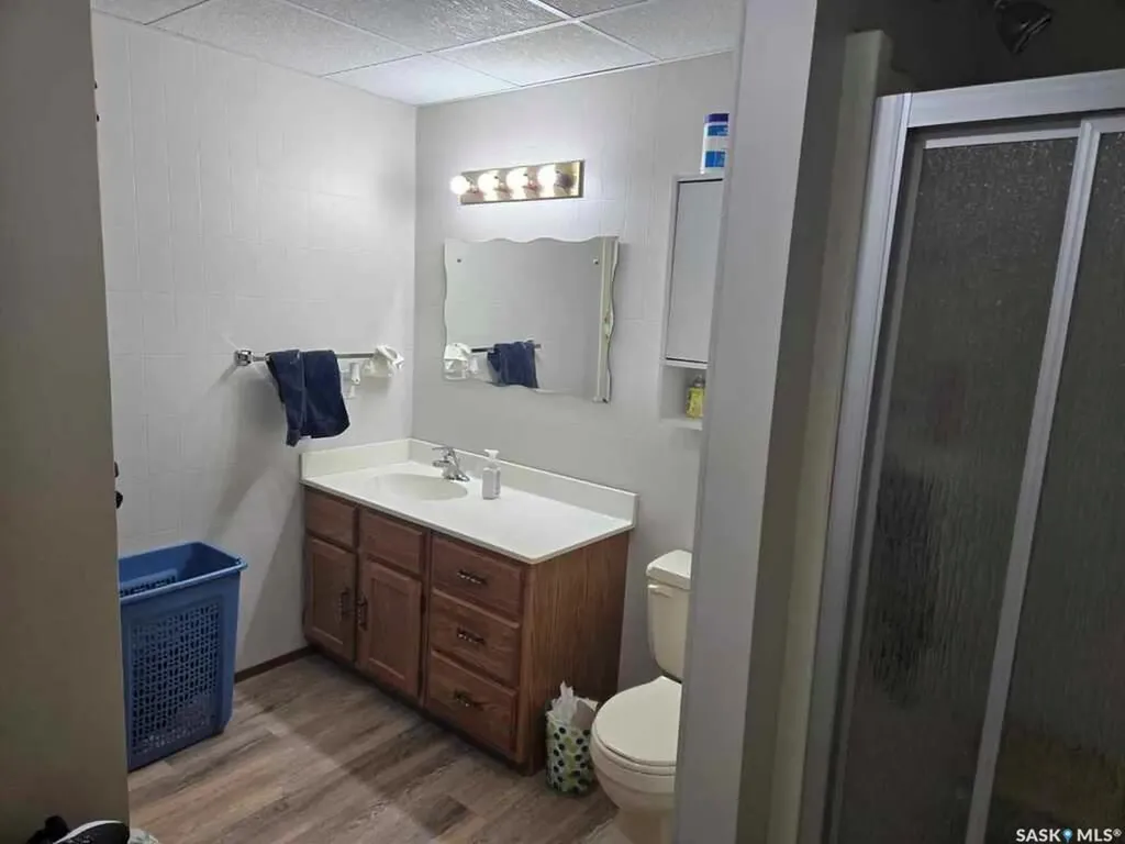 216 3rd Avenue E Eatonia SK S0L 0Y0