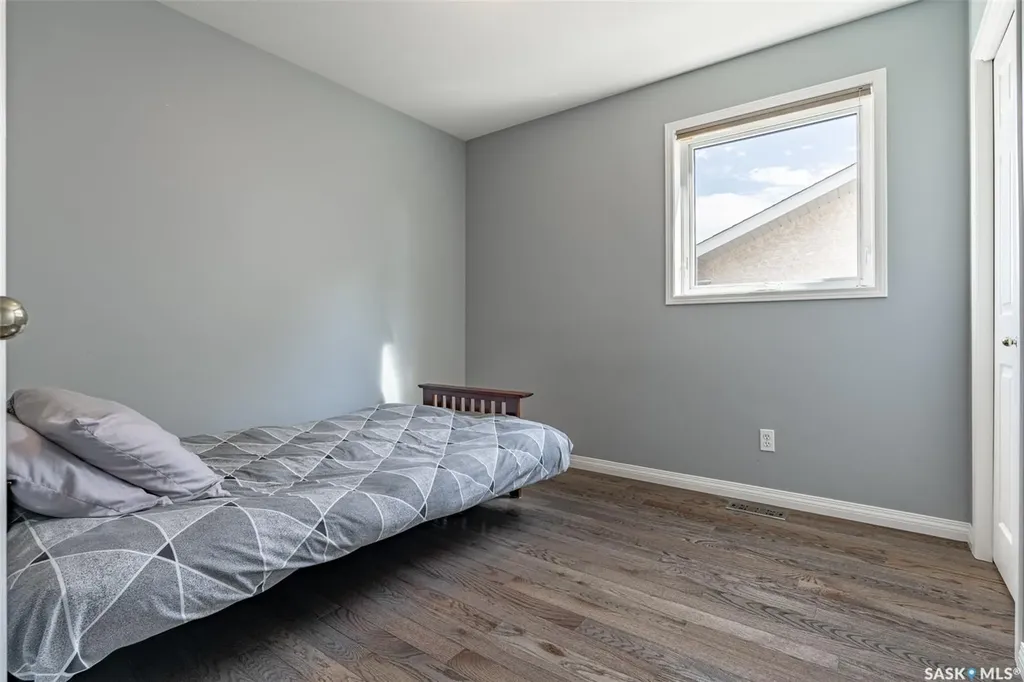 627 Budz Crescent Saskatoon SK S7N 4N4