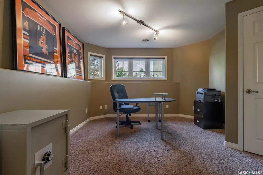 627 Budz Crescent Saskatoon SK S7N 4N4