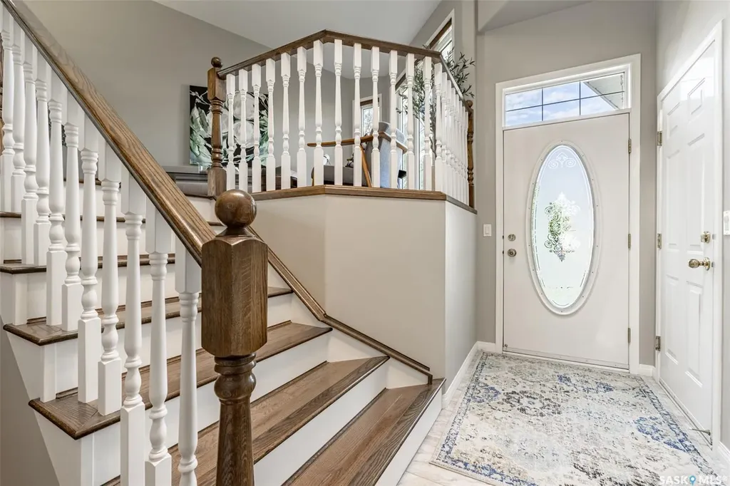 627 Budz Crescent Saskatoon SK S7N 4N4