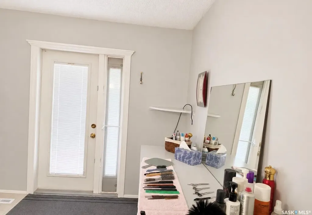 1010 Granville Avenue Assiniboia SK S0H 0B0