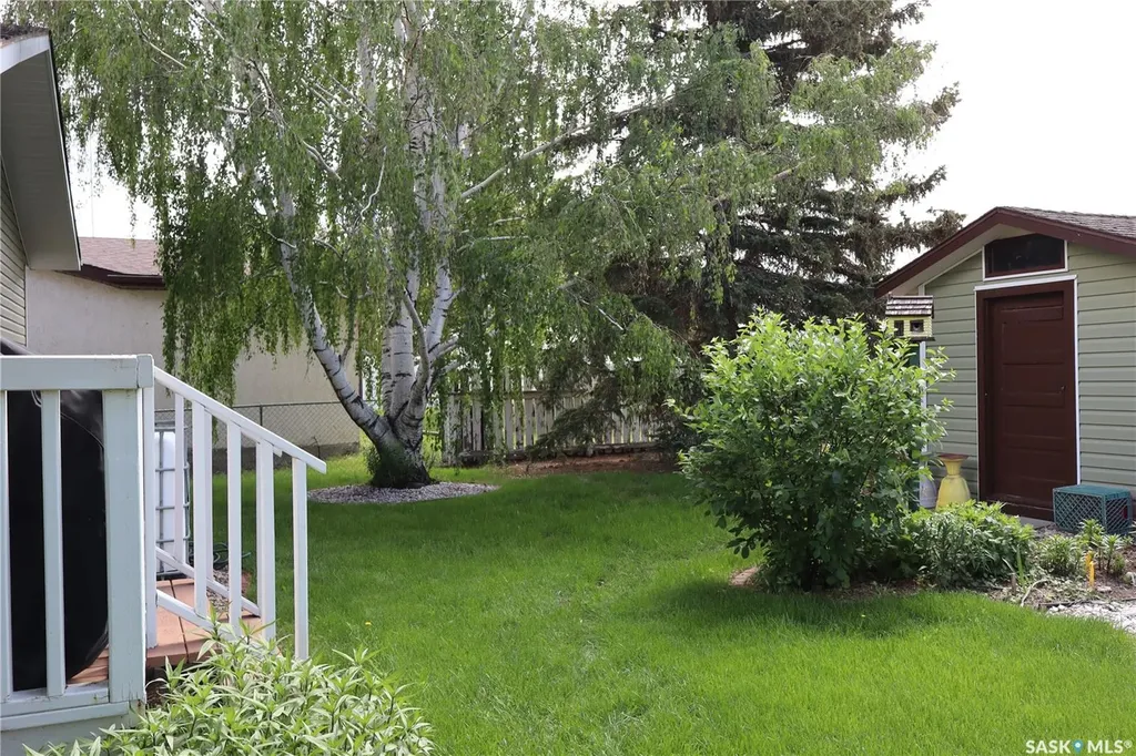 1010 Granville Avenue Assiniboia SK S0H 0B0