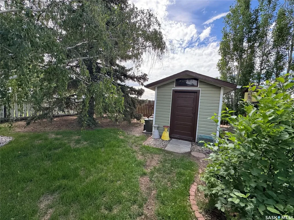 1010 Granville Avenue Assiniboia SK S0H 0B0