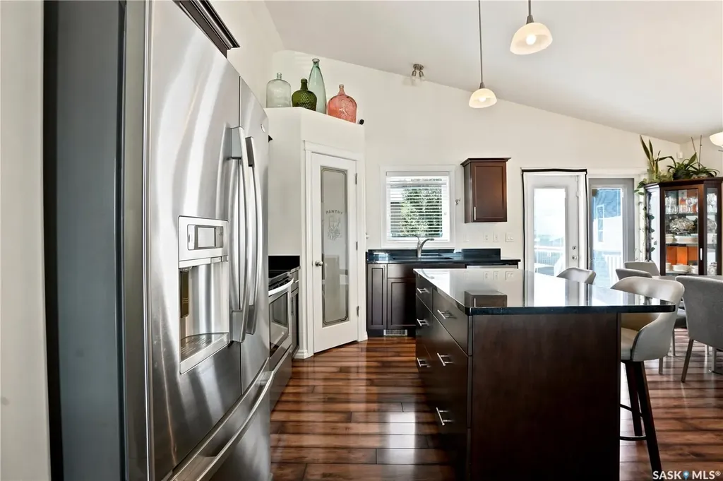 1114 Rempel Place Saskatoon SK S7T 0M2