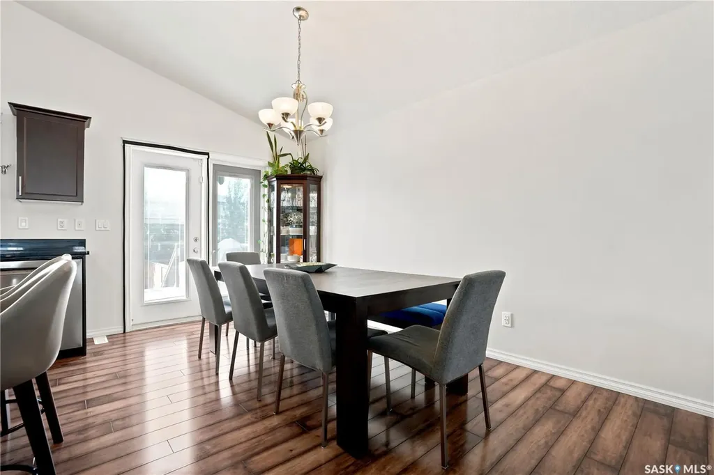1114 Rempel Place Saskatoon SK S7T 0M2