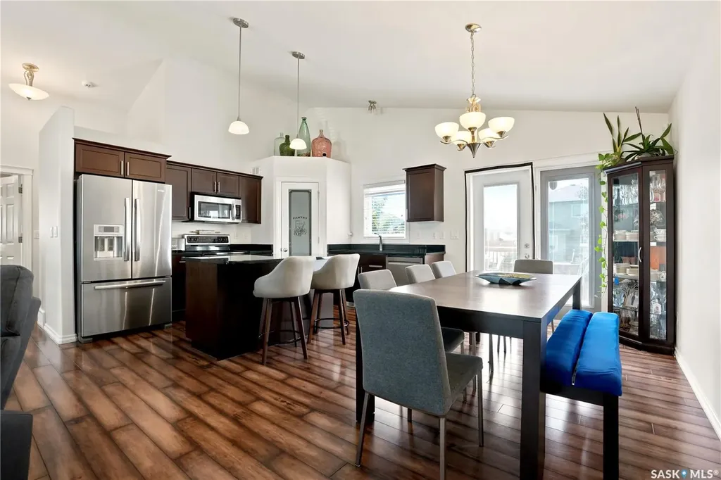 1114 Rempel Place Saskatoon SK S7T 0M2