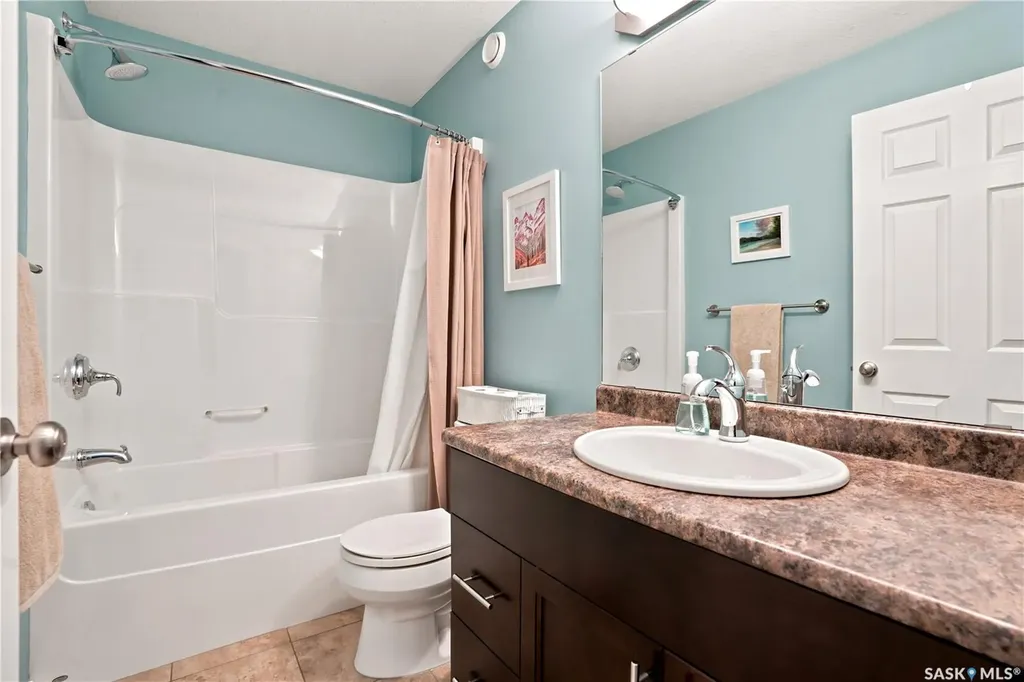 1114 Rempel Place Saskatoon SK S7T 0M2