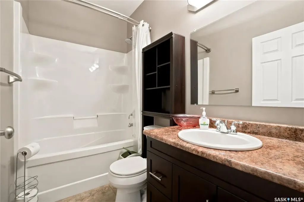 1114 Rempel Place Saskatoon SK S7T 0M2