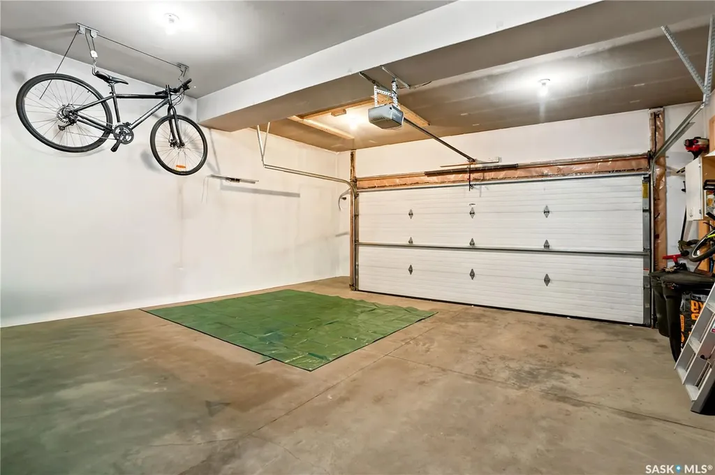 1114 Rempel Place Saskatoon SK S7T 0M2