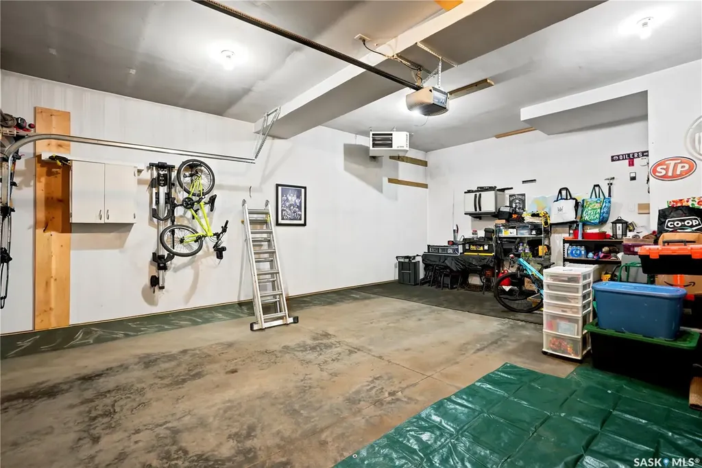 1114 Rempel Place Saskatoon SK S7T 0M2