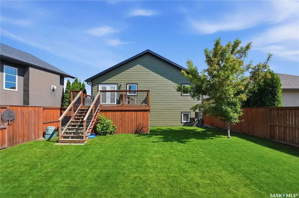 1114 Rempel Place Saskatoon SK S7T 0M2