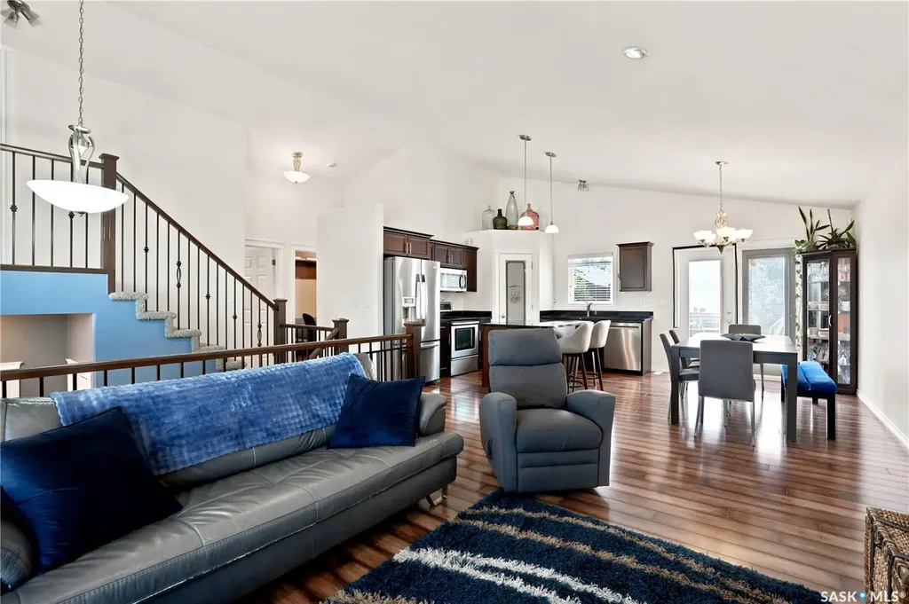 1114 Rempel Place Saskatoon SK S7T 0M2