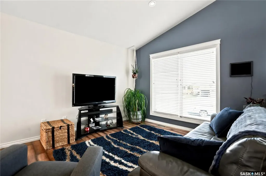 1114 Rempel Place Saskatoon SK S7T 0M2