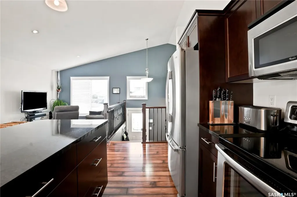1114 Rempel Place Saskatoon SK S7T 0M2