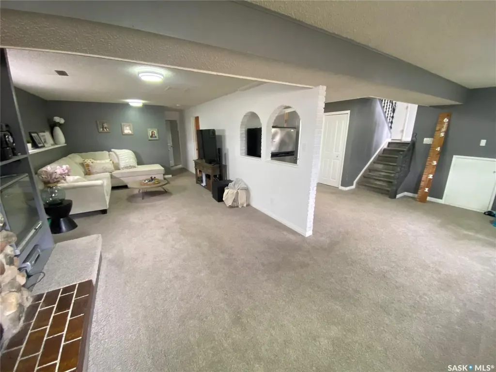 109 Stewart Crescent Yorkton SK S3N 3J4
