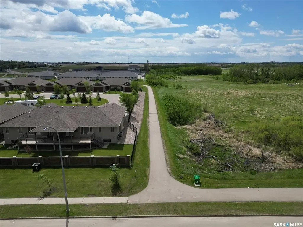 805 Kerr Cove Prince Albert SK S6W 0A3