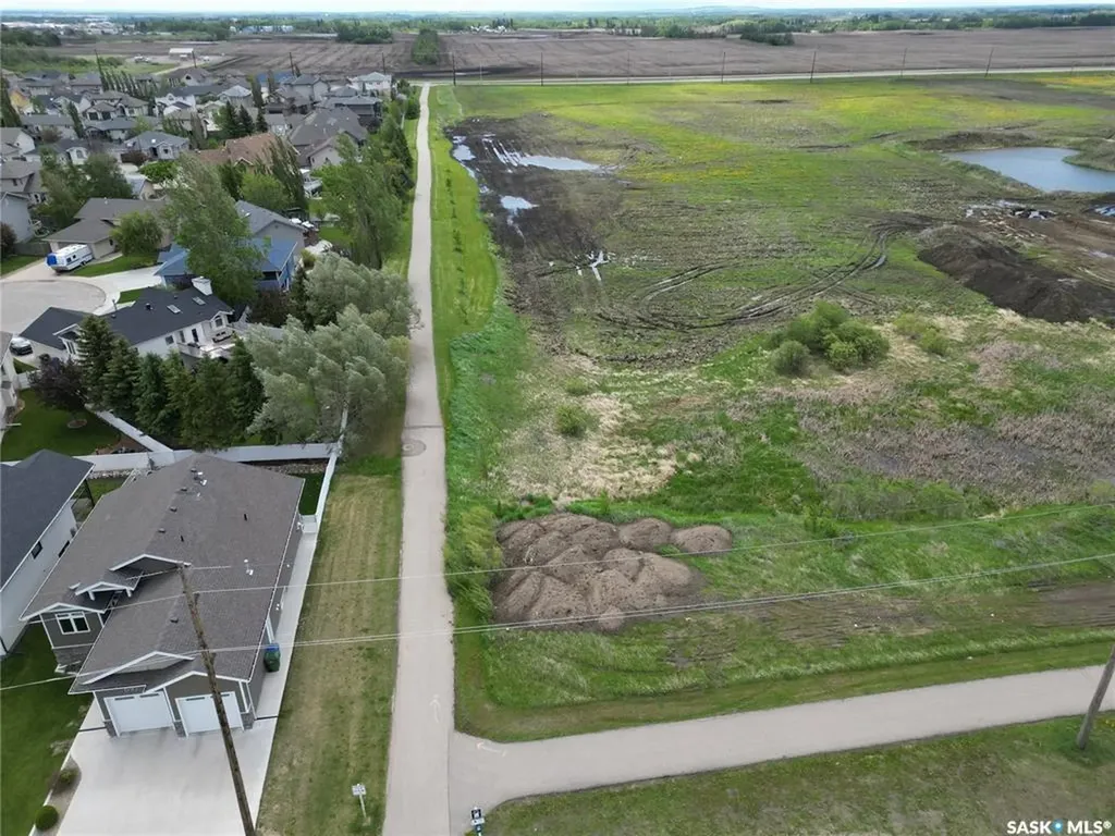 805 Kerr Cove Prince Albert SK S6W 0A3