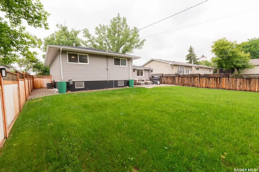 434 Columbia Avenue Kerrobert SK S0L 1R0
