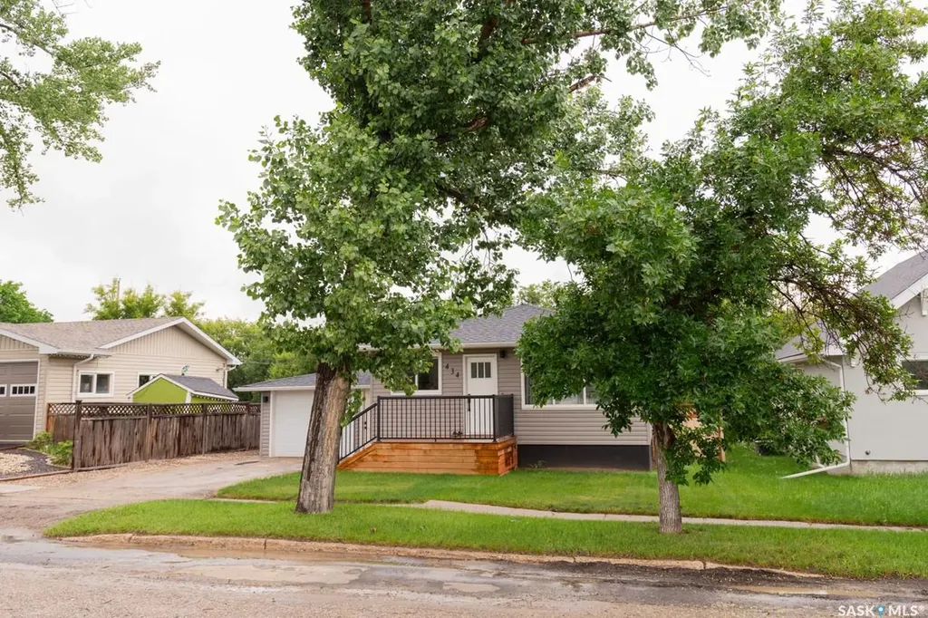 434 Columbia Avenue Kerrobert SK S0L 1R0