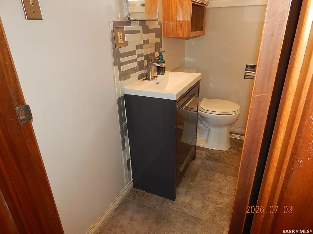 710 3rd Street E Assiniboia SK S0H 0B0