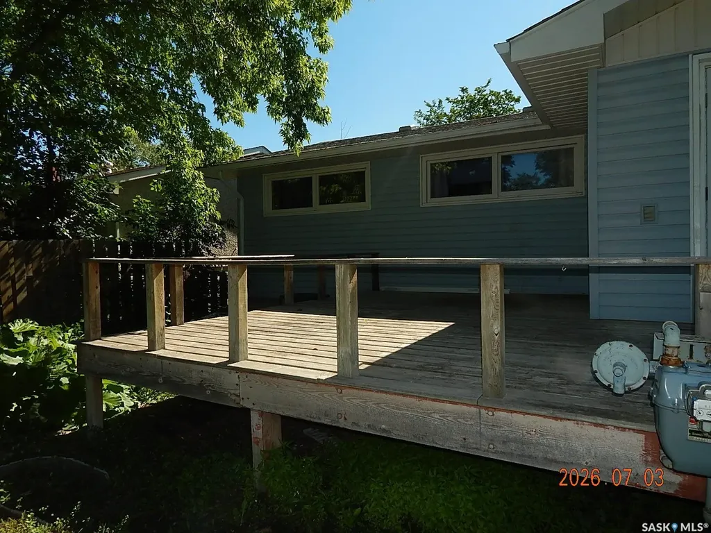 710 3rd Street E Assiniboia SK S0H 0B0