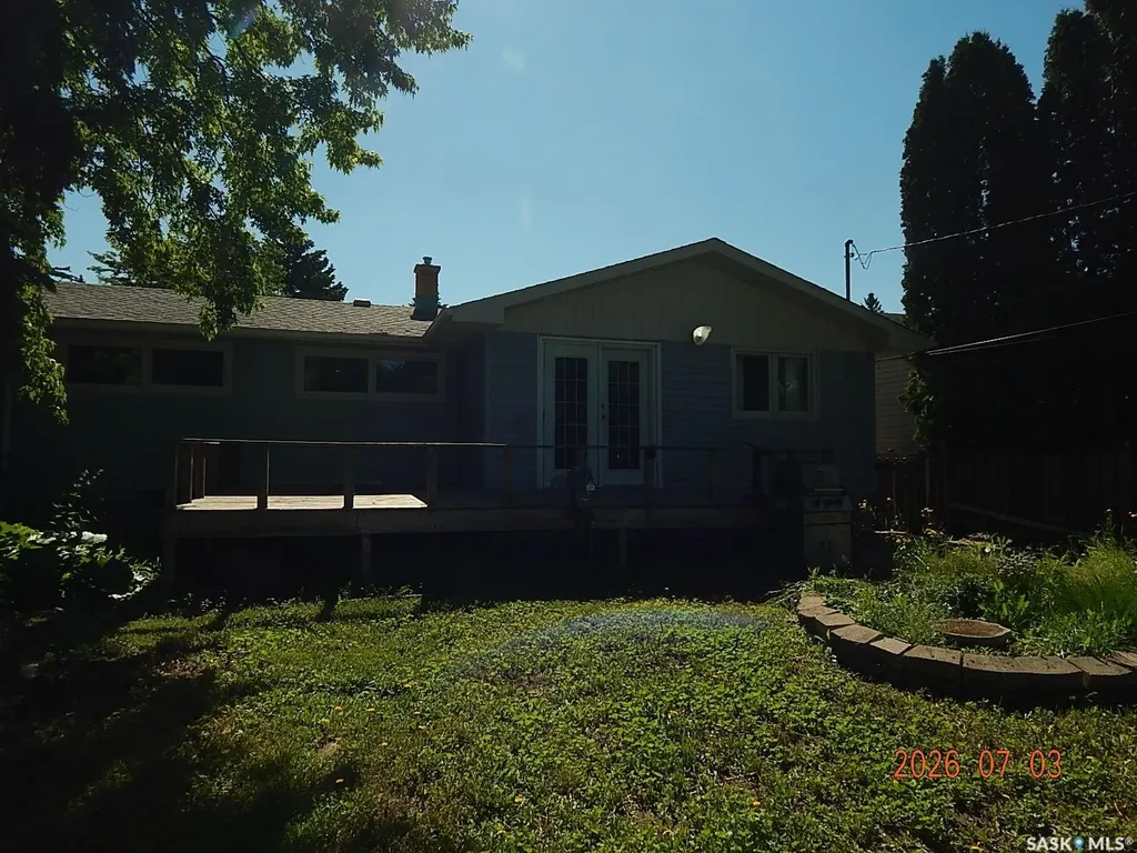 710 3rd Street E Assiniboia SK S0H 0B0
