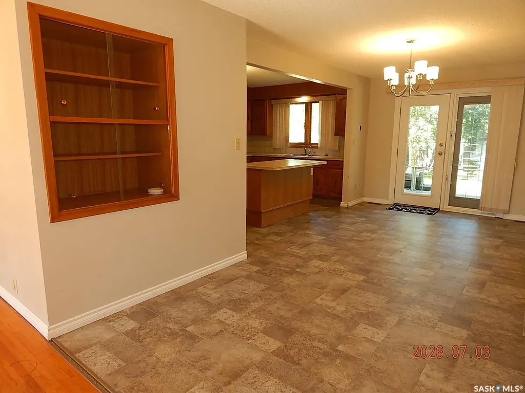 710 3rd Street E Assiniboia SK S0H 0B0