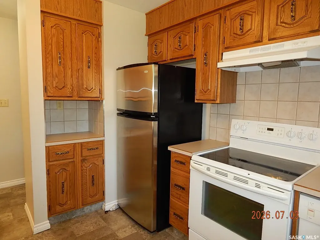 710 3rd Street E Assiniboia SK S0H 0B0