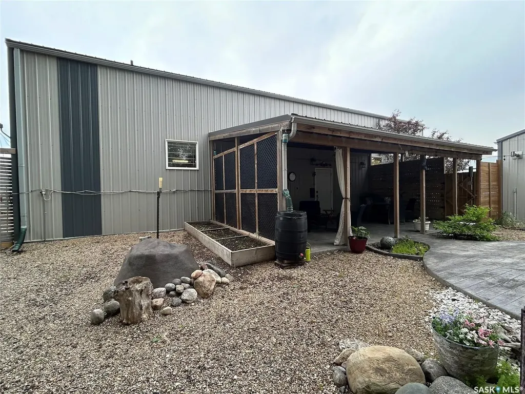 103 Industrial Drive Bienfait SK S0C 0M0