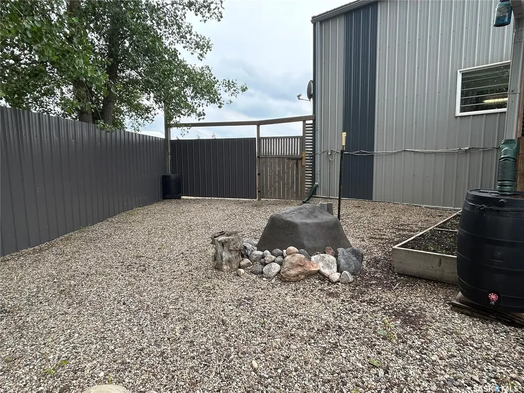 103 Industrial Drive Bienfait SK S0C 0M0